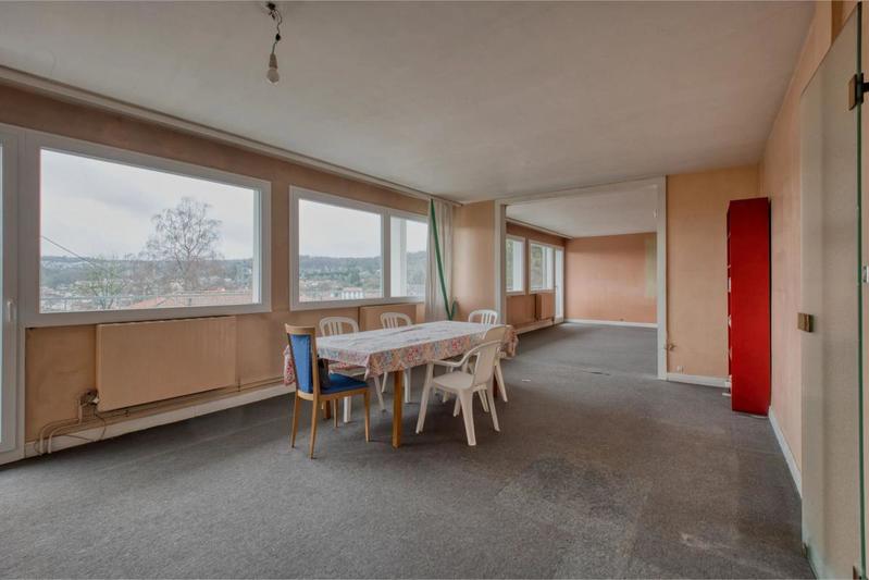 Appartement - 179 m² - 10 pièces