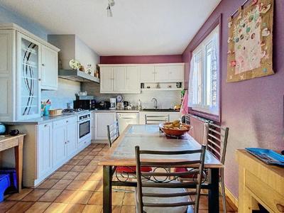 Maison - 134 m² - 7 pièces