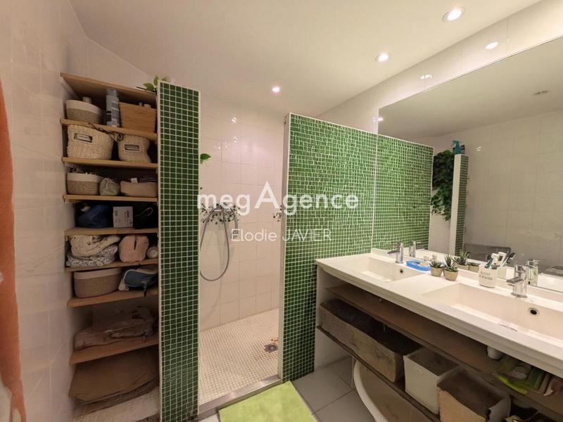 Maison - 140 m² - 4 pièces