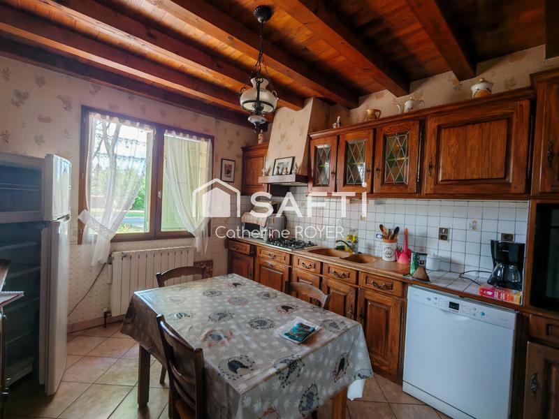 Maison - 94 m² - 4 pièces