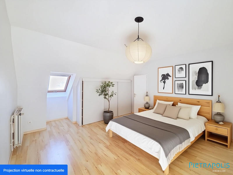 Appartement - 145 m² - 6 pièces