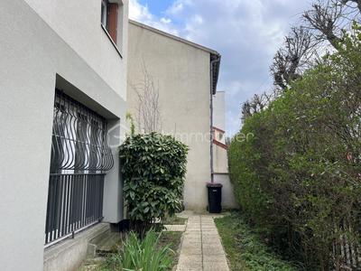 Studio - 32 m² - 1 pièce