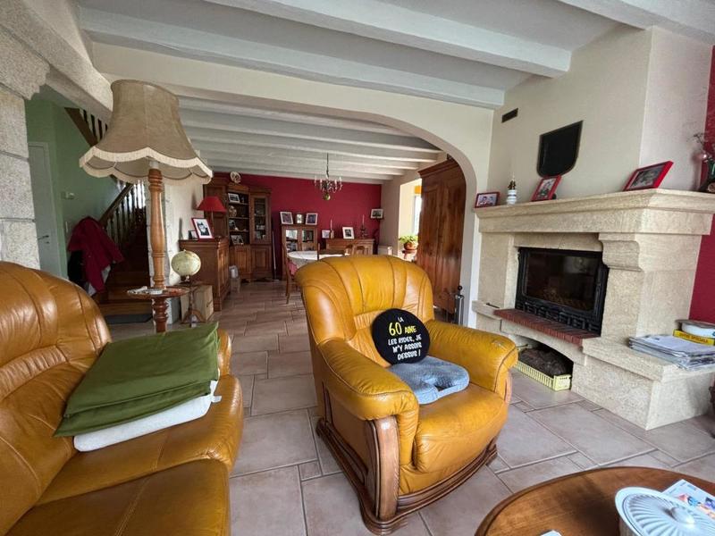 Maison - 147 m² - 7 pièces