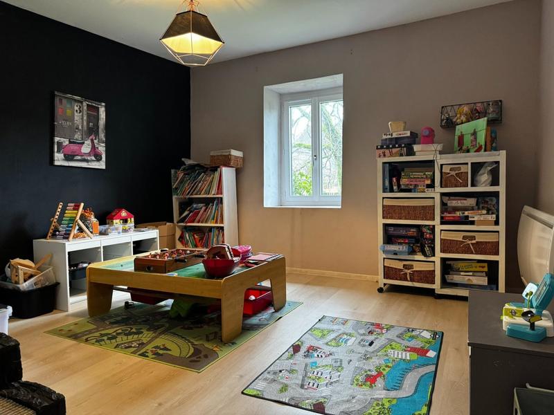 Maison - 147 m² - 7 pièces