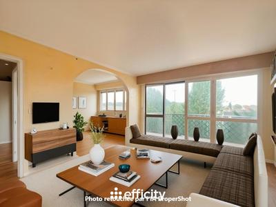 Appartement - 70 m² - 4 pièces