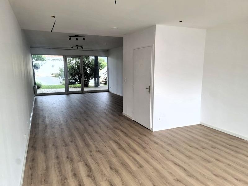 Bureau - 48 m² - 1 pièce