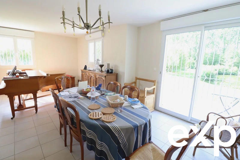 Viager - Maison - 160 m² - 5 pièces