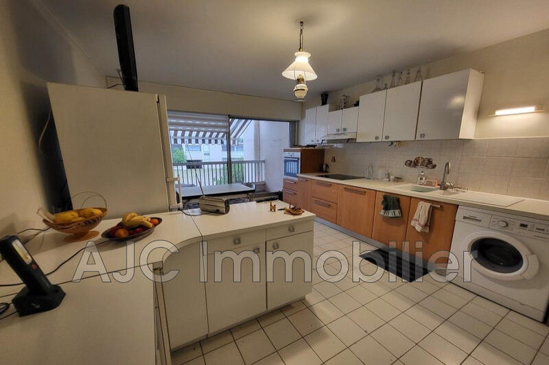 Appartement - 81 m²