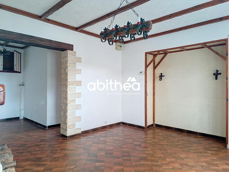 Maison - 81 m² - 5 pièces