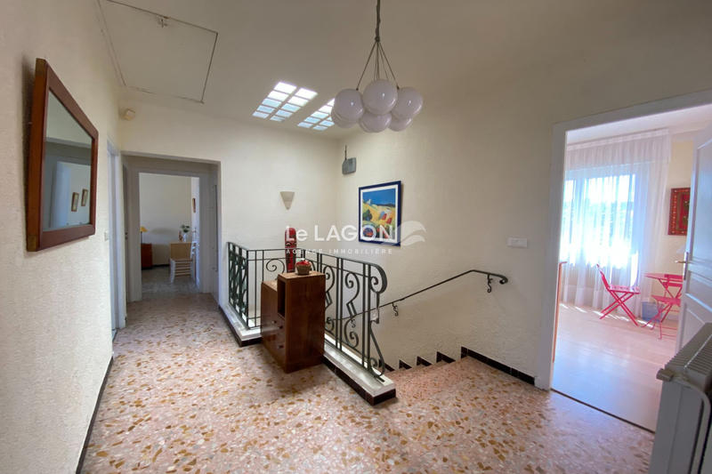 Maison - 162 m² - 7 pièces