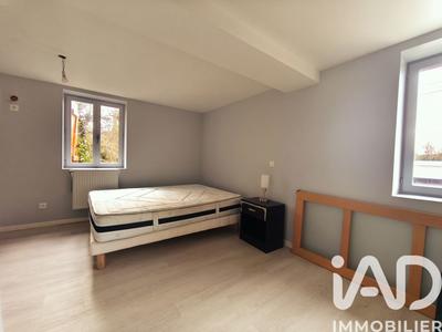 Maison - 98 m² - 5 pièces