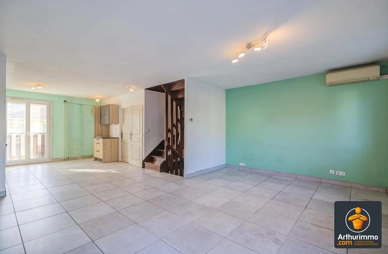 Maison - 95 m² - 6 pièces