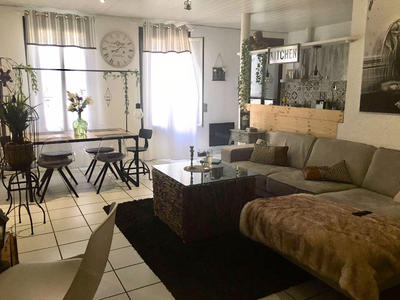 Immeuble - 7 pièces