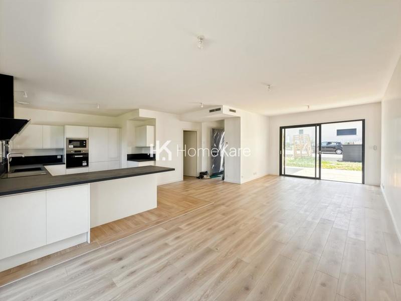 Maison - 122 m² - 5 pièces