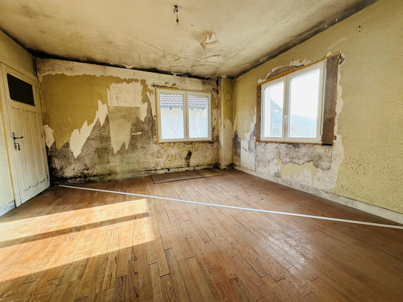 Maison de village - 87 m² - 4 pièces