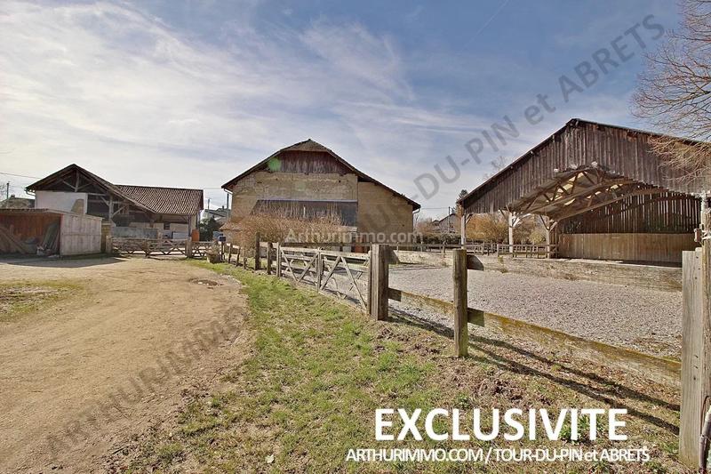 Maison - 220 m² - 7 pièces