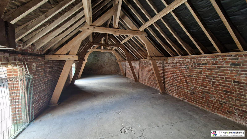 Maison - 257 m² - 10 pièces