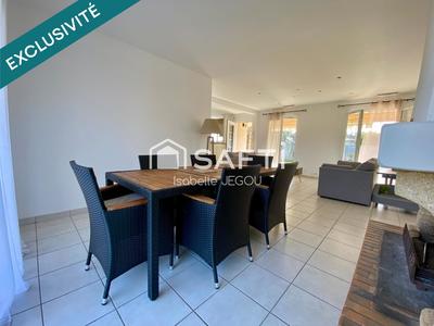 Maison - 100 m² - 5 pièces