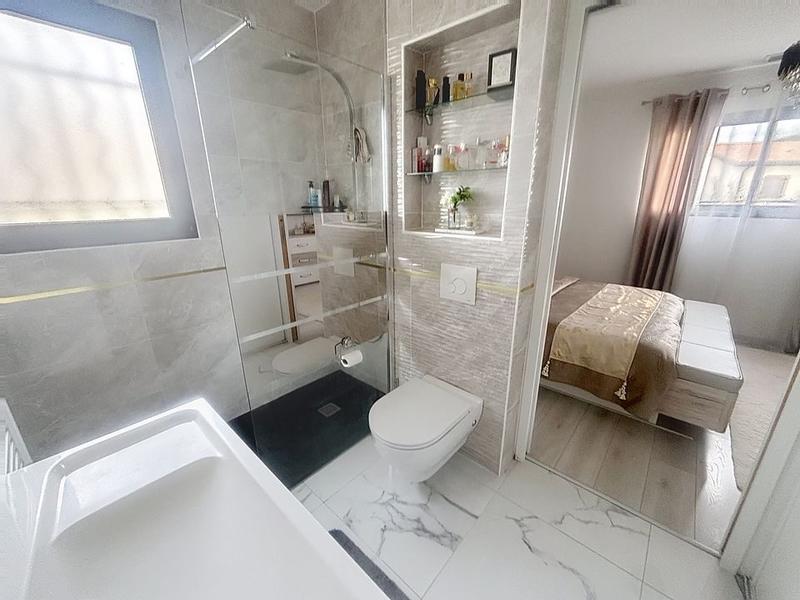 Maison traditionnelle - 152 m² - 6 pièces