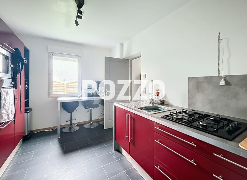 Maison - 106 m² - 5 pièces