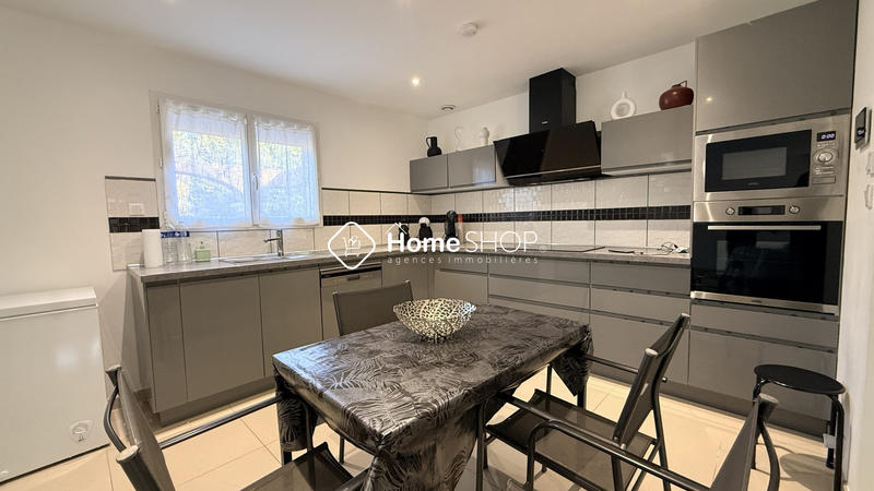 Maison - 117 m² - 5 pièces