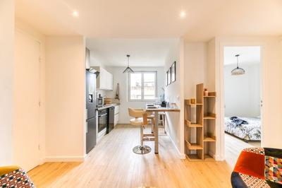 Chambre - 11 m² - 1 pièce