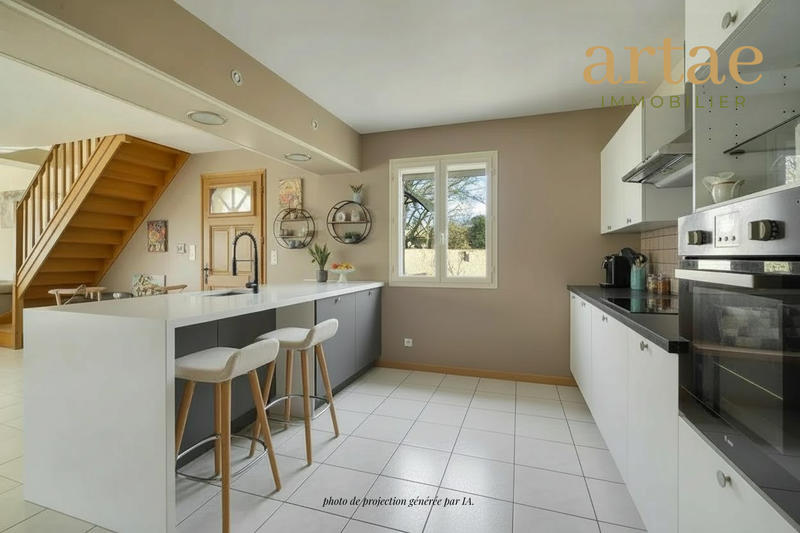 Maison - 210 m² - 6 pièces