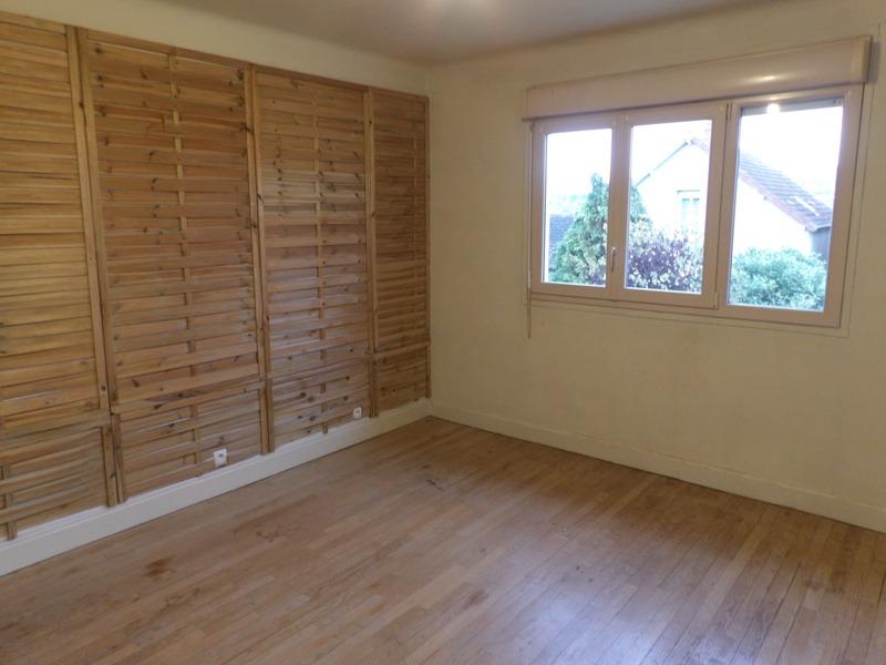 Maison - 92 m² - 5 pièces