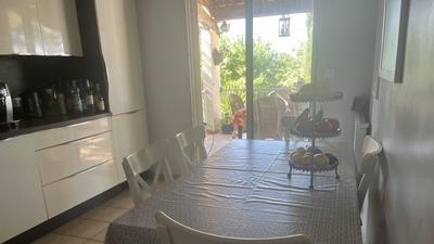 Maison traditionnelle - 90 m² - 5 pièces