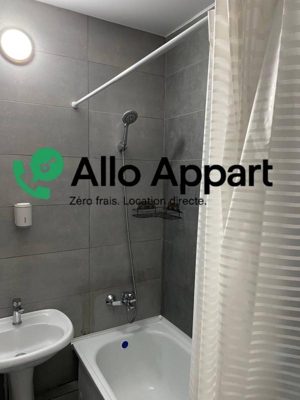 Studio - 24 m² - 1 pièce