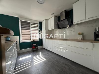 Villa - 144 m² - 5 pièces