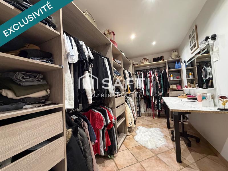 Maison - 180 m² - 5 pièces