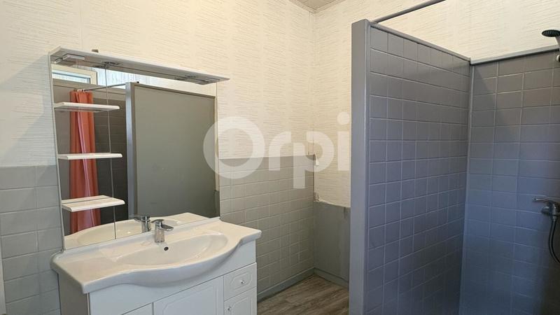 Maison - 90 m² - 3 pièces