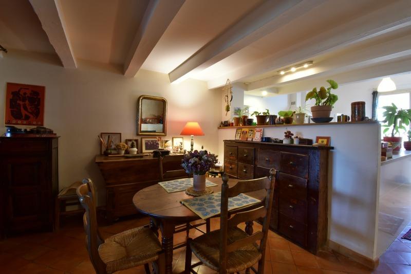 Appartement - 81 m² - 3 pièces