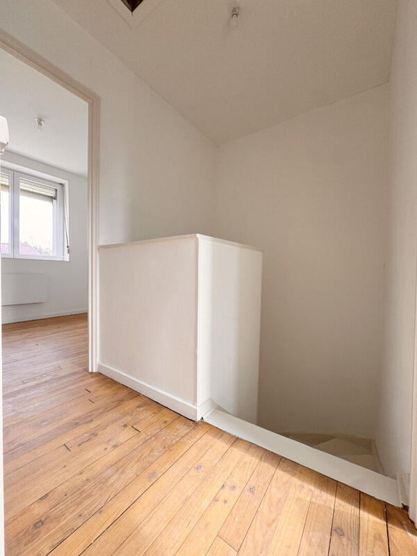 Maison - 65 m² - 4 pièces