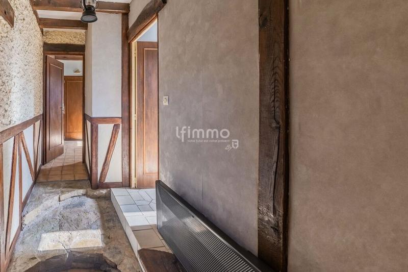 Maison chambre d'hôtes - 255 m² - 9 pièces