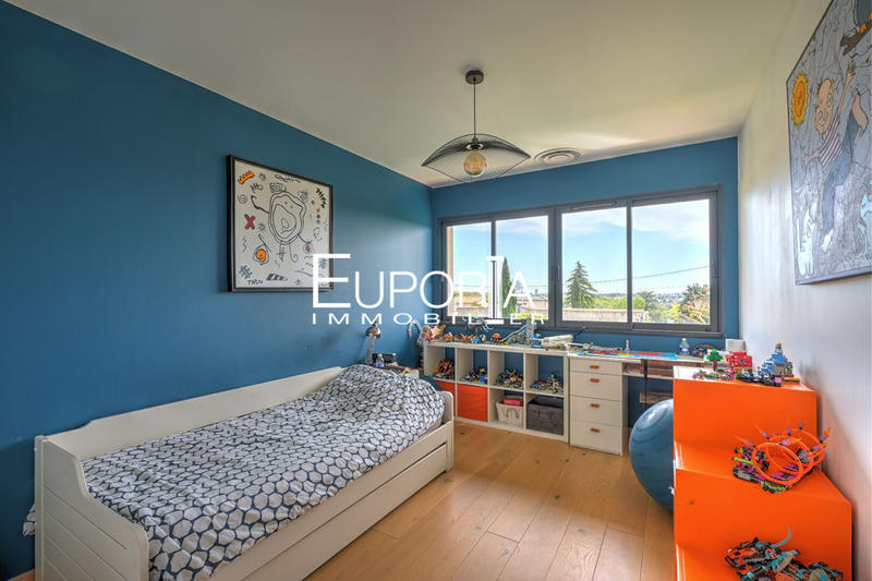 Villa - 160 m² - 6 pièces