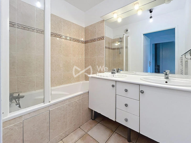 Appartement - 65 m² - 3 pièces