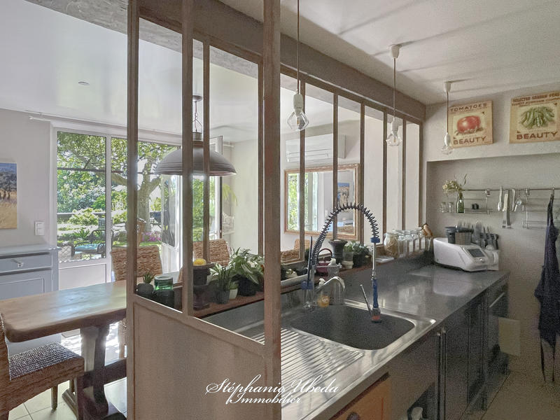 Mas - 250 m² - 7 pièces