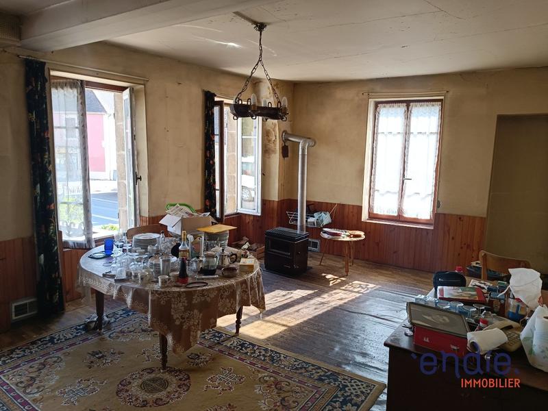 Maison - 101 m² - 6 pièces