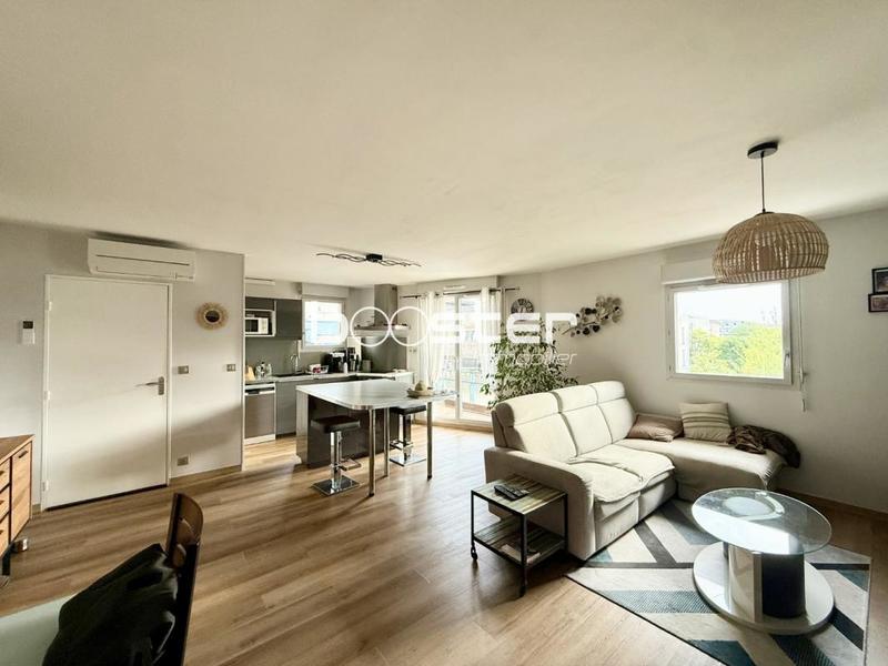 Appartement ancien - 65 m² - 3 pièces