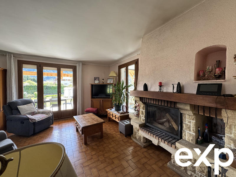 Maison - 182 m² - 7 pièces