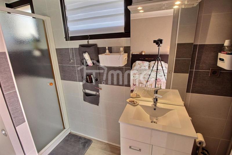 Maison de ville - 180 m² - 6 pièces