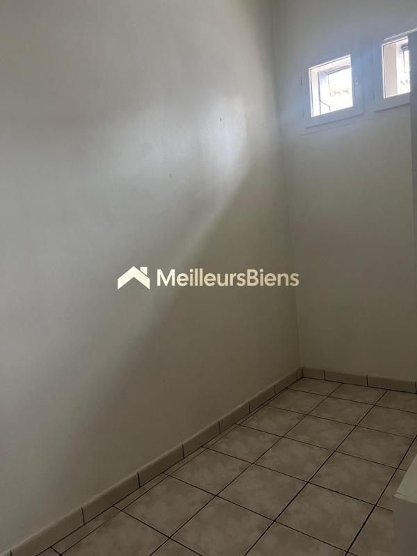 Appartement ancien - 25 m² - 1 pièce