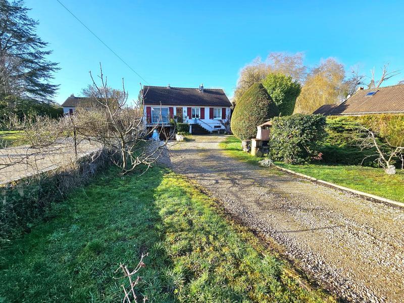 Maison - 80 m² - 5 pièces