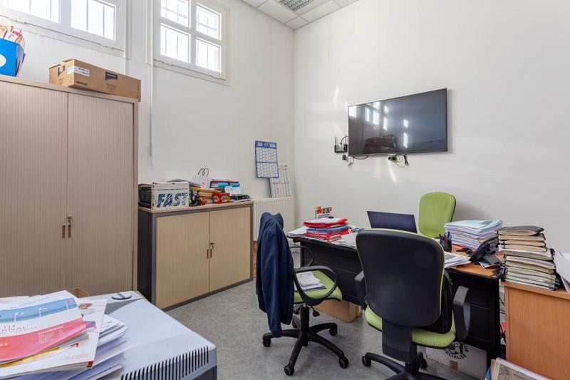 Immeuble - 1 100 m²