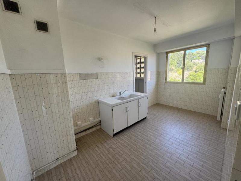 Appartement - 61 m² - 2 pièces