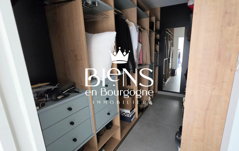 Villa - 164 m² - 7 pièces