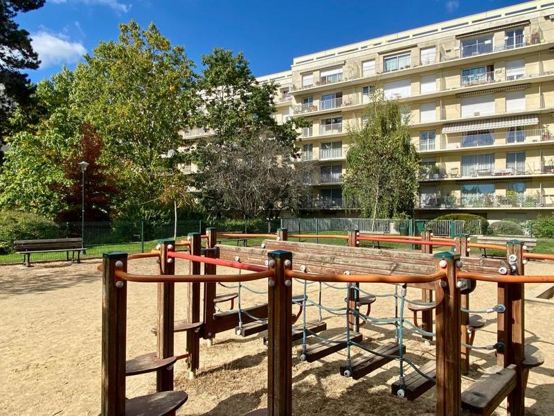 Appartement - 107 m² - 5 pièces