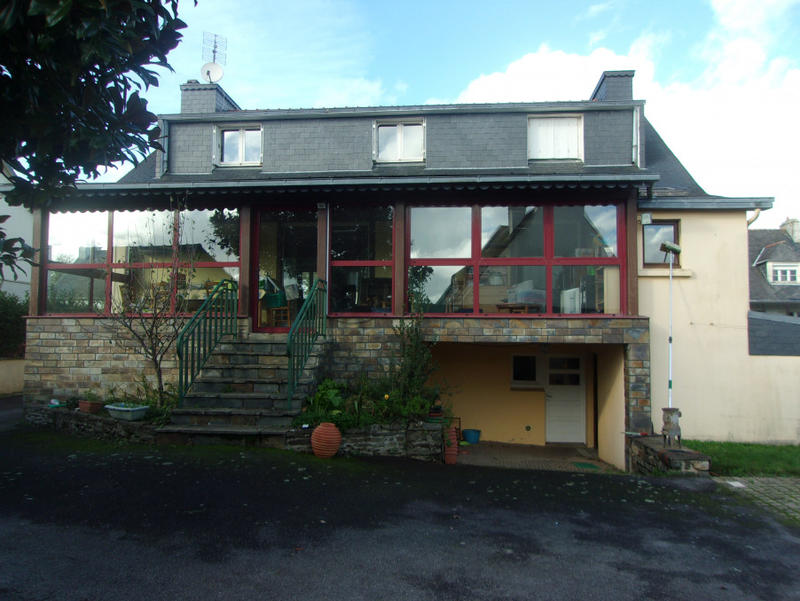 Maison - 143 m² - 6 pièces